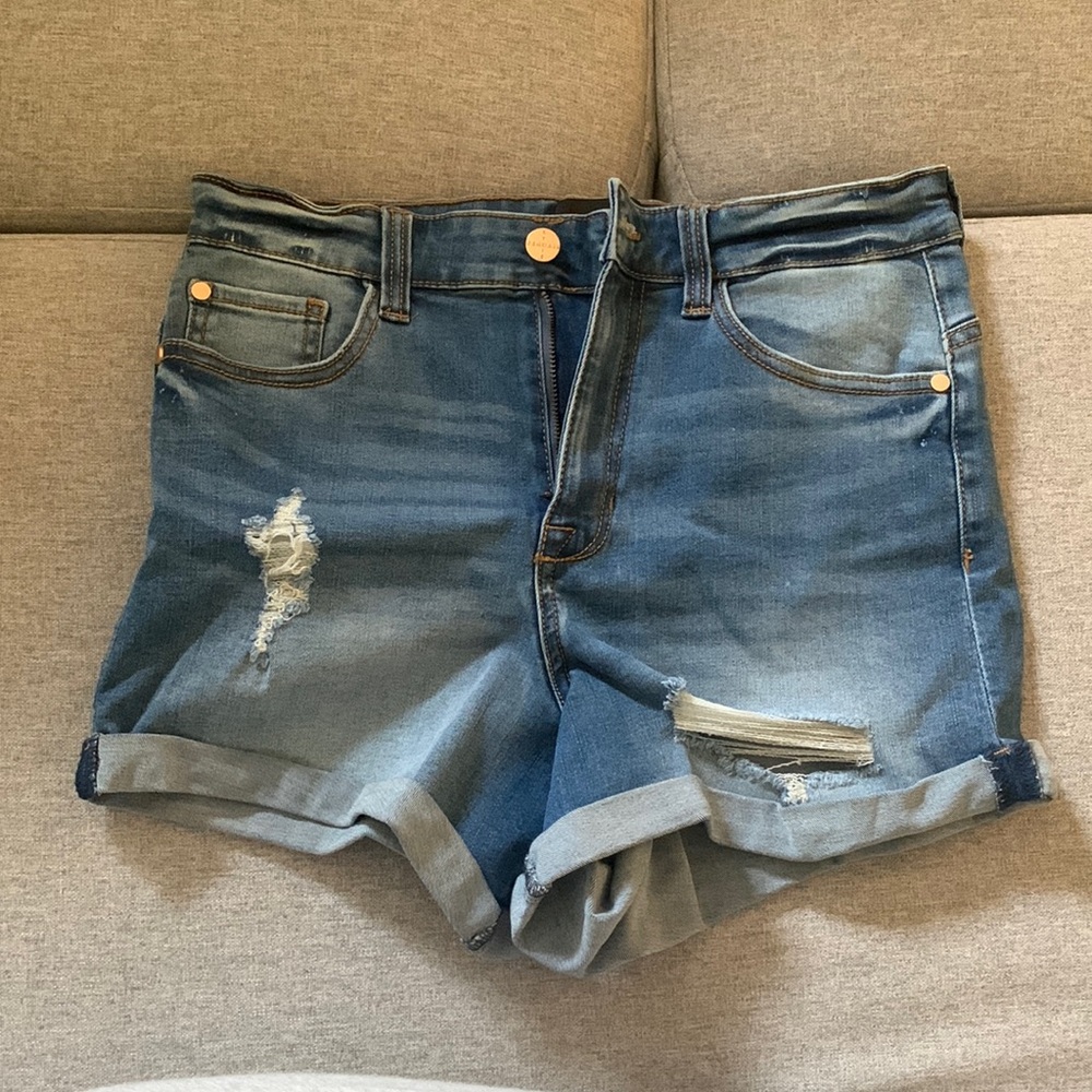 kendall+kylie high rise stretchy jean shorts